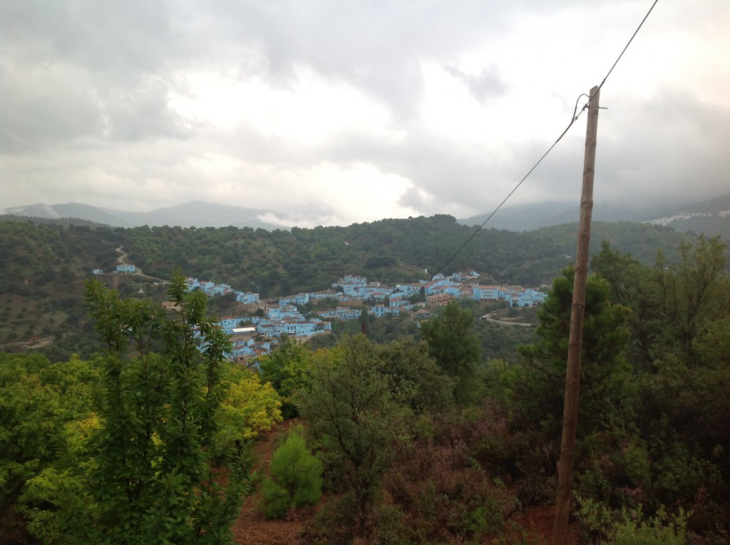 アンダルシアの青い村“フスカル”